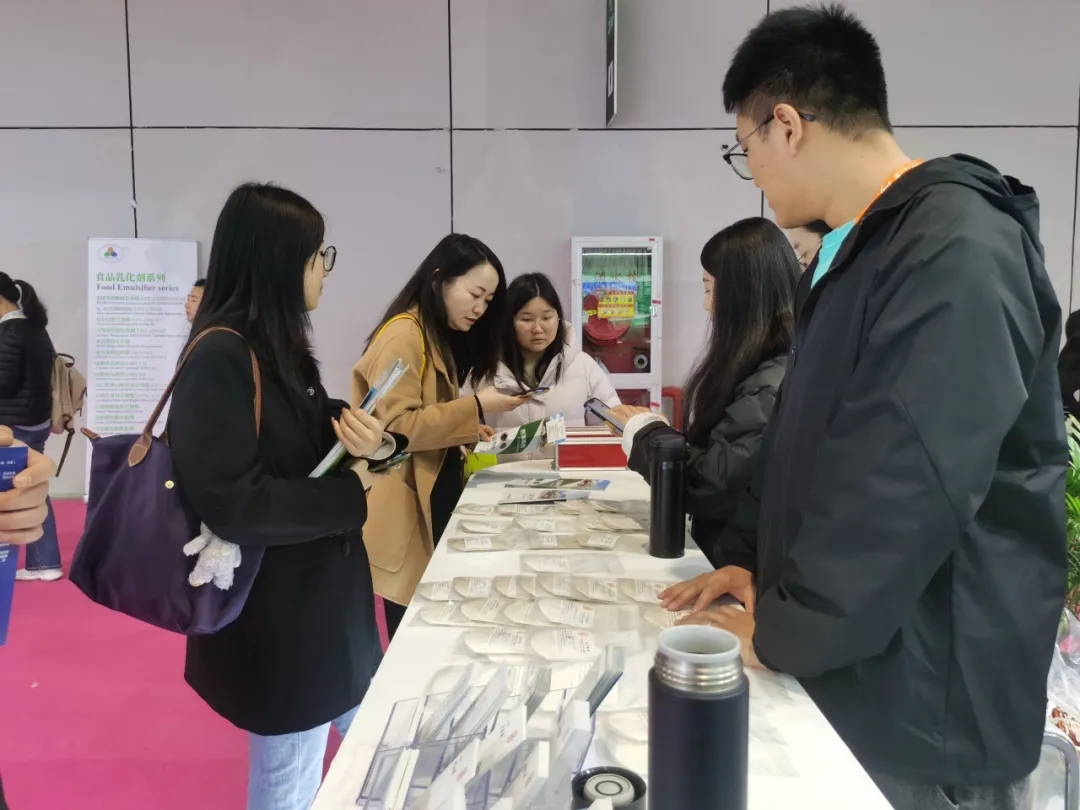 20240321潔晶集團(tuán)參加第27屆FIC中國(guó)展5.jpg