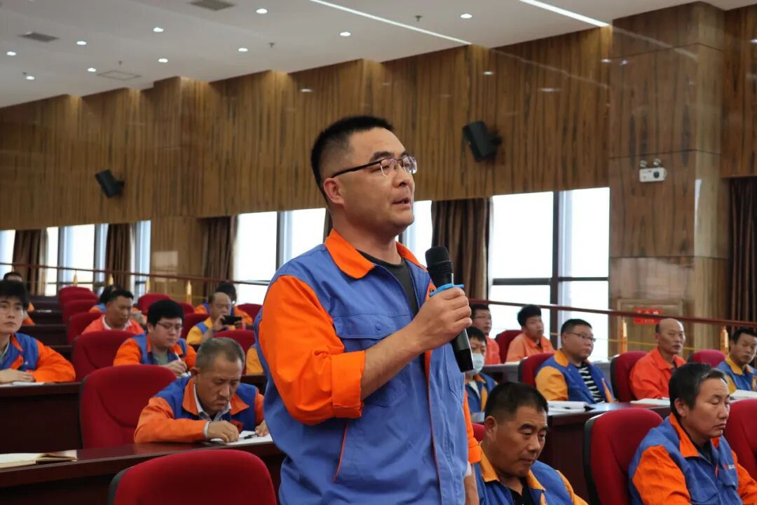 20260523強(qiáng)化紀(jì)法意識(shí) 筑牢廉潔防線:潔晶集團(tuán)舉辦企業(yè)管理人員刑事風(fēng)險(xiǎn)防控專題講座6