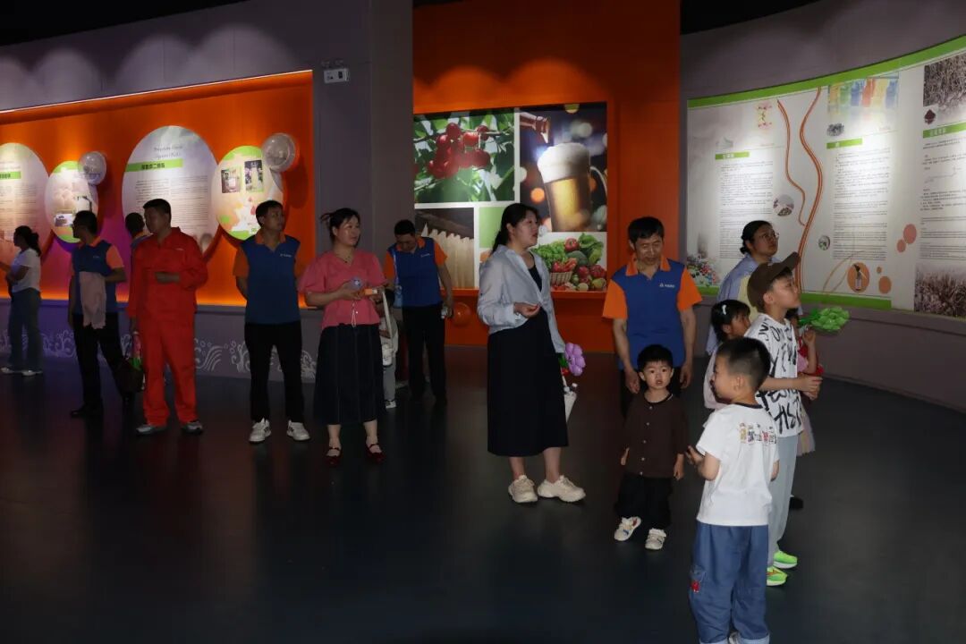 20260530潔晶集團(tuán)舉辦優(yōu)秀員工家屬開放日2